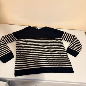 Uniqlo Striped Crewneck Sweater - Black and White
